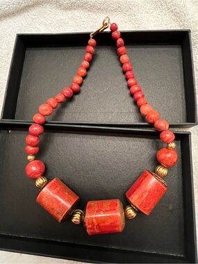 Vintage Chunky Coral Choker Necklace